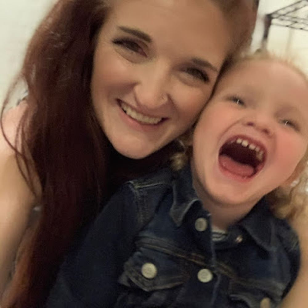 Meet your Posher, Olivia
